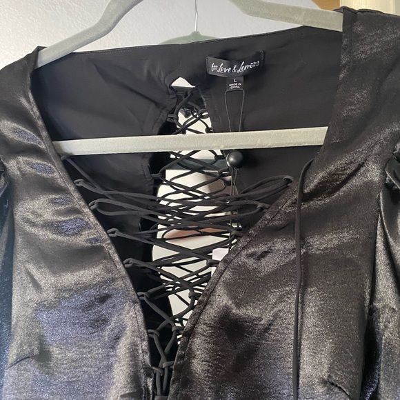 🌸💐  FOR LOVE & LEMONS MINI NWT - Picture 2 of 10